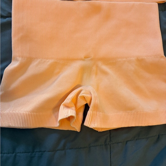 Savage X Fenty Coral Ribbed Ensemble - Picture 8 of 8